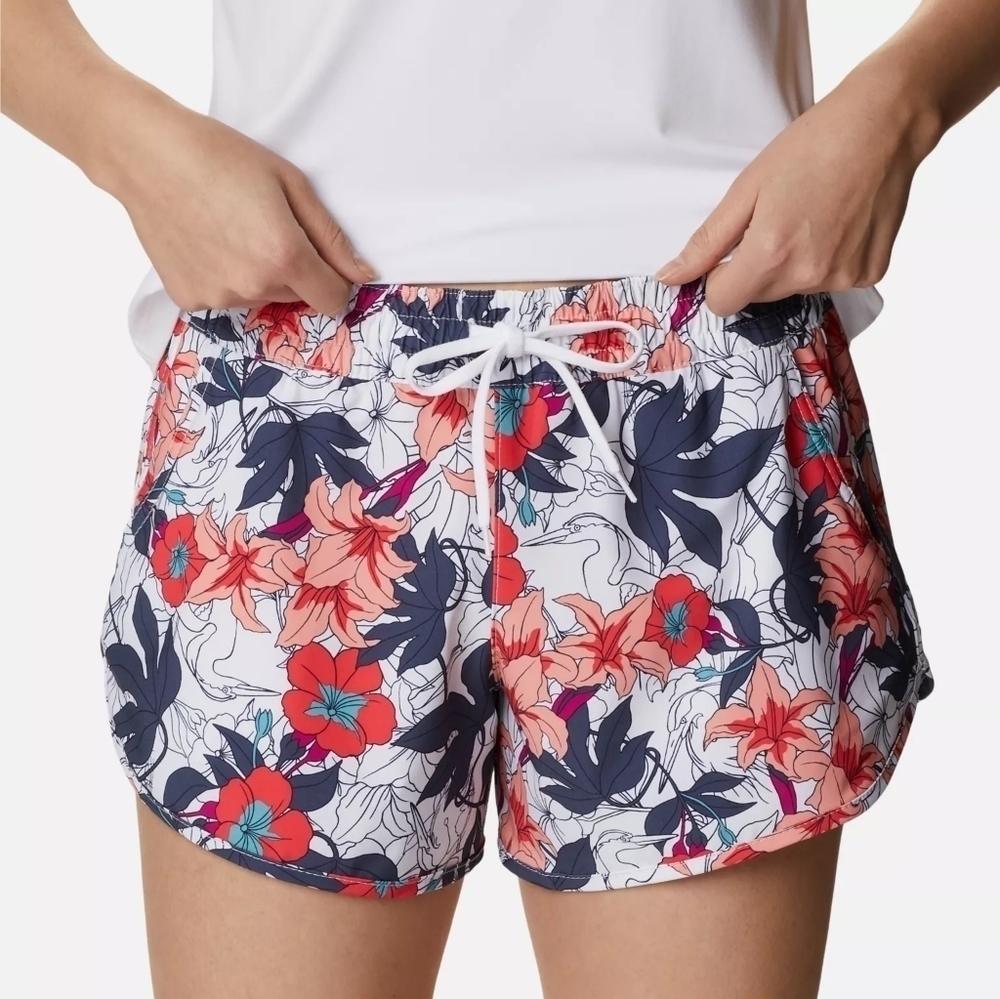 Columbia Bogata Bay Stretch Floral Printed Shorts NWT size XXL